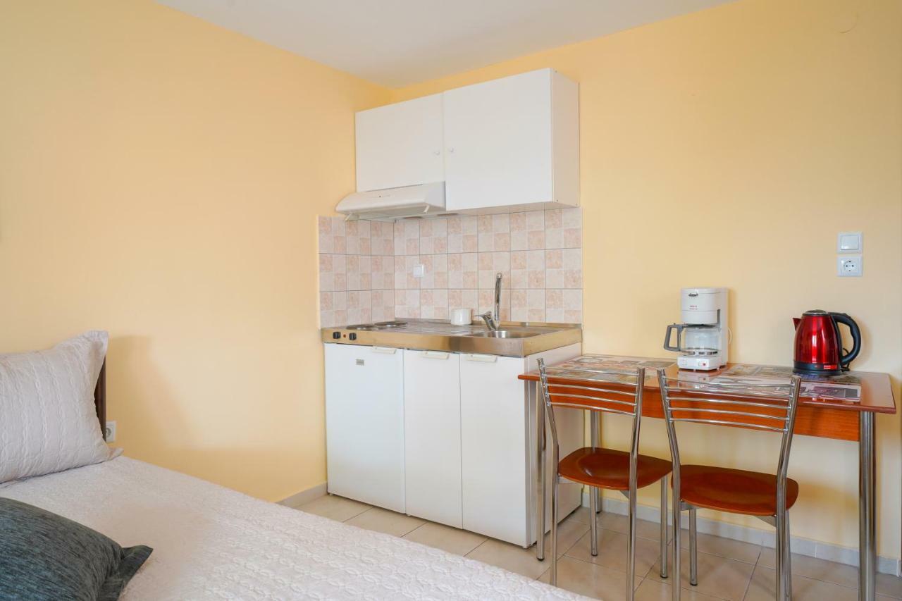 Thomas Apartments Skála Marión المظهر الخارجي الصورة