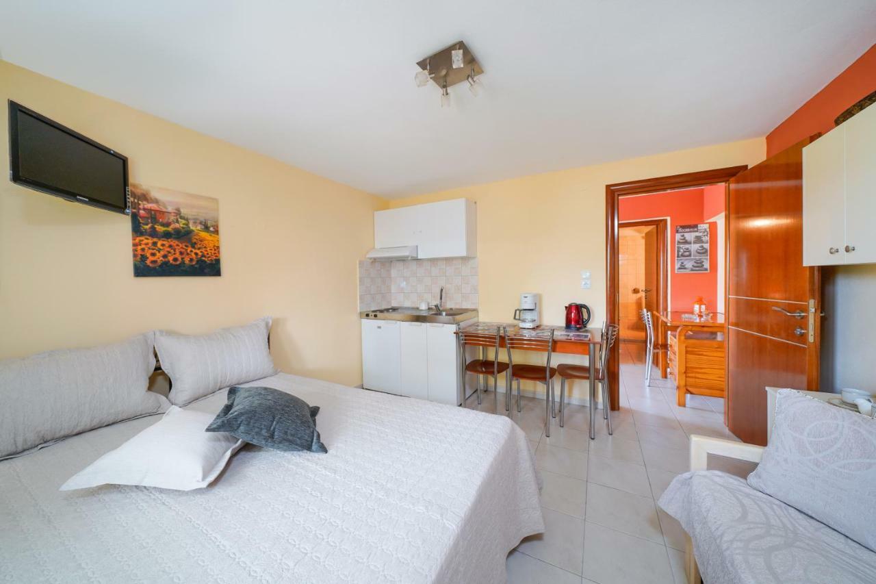 Thomas Apartments Skála Marión المظهر الخارجي الصورة
