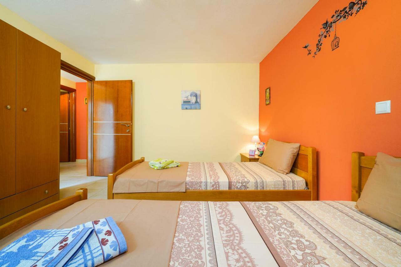 Thomas Apartments Skála Marión المظهر الخارجي الصورة